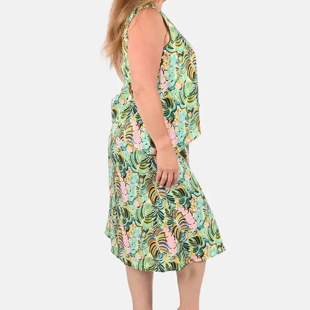 GREENE LEAF PRINTED DRESS💕 - Picture 3 of 5